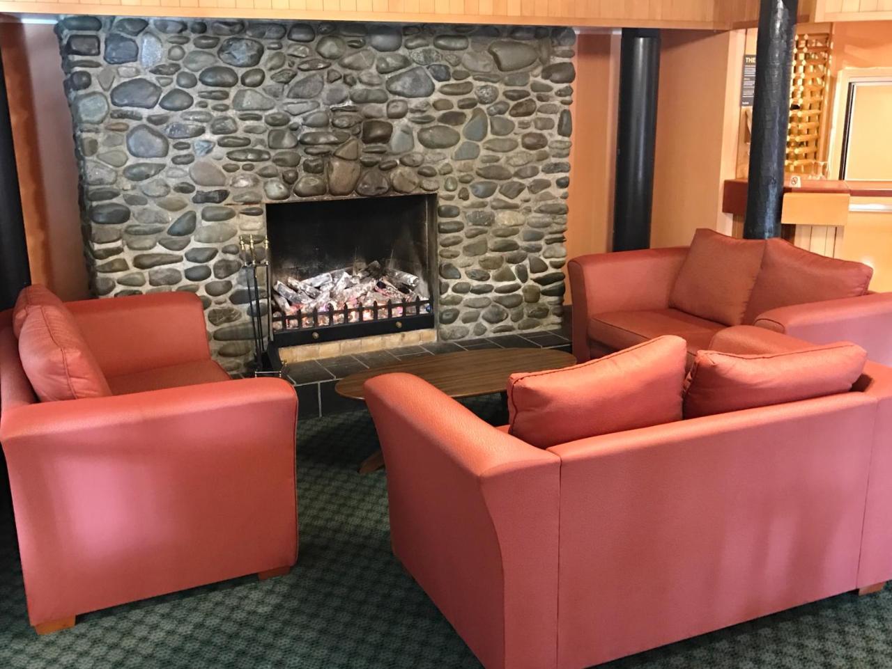 The Village Inn Hotel Te Anau Luaran gambar